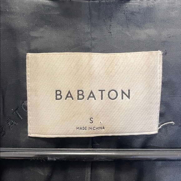 Aritzia - Babaton - Classic Wool Cashmere Blend Jacket - Black - S - Picture 3 of 10